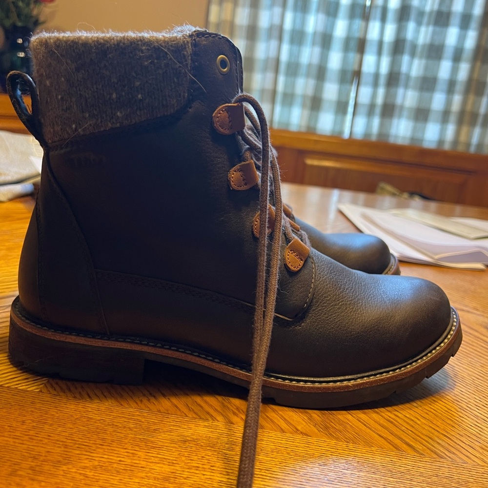 L.L.Bean dress boots brand new never worn